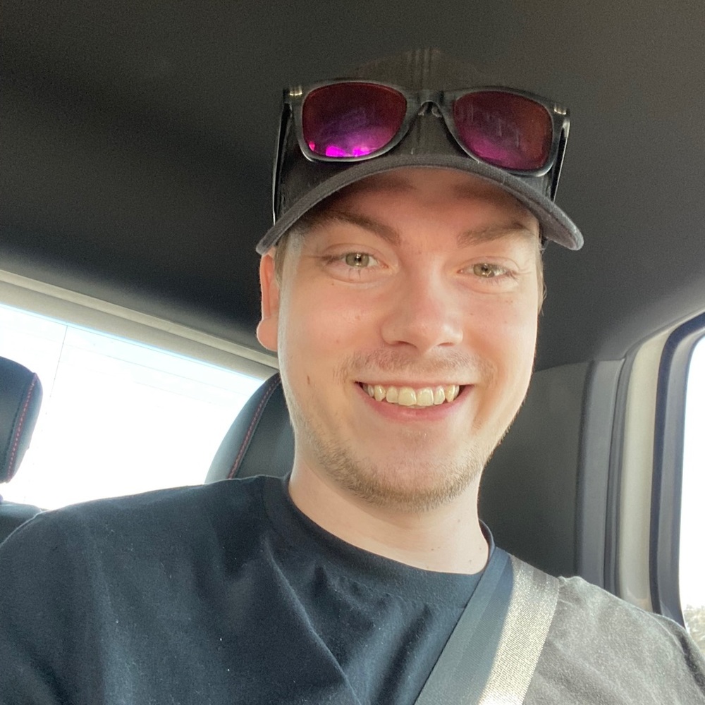 Meet your Posher, Felix